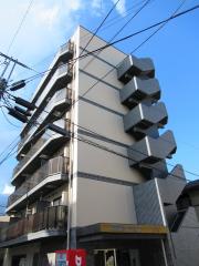 ラヴェニール横浜蒔田