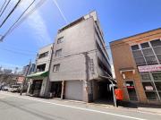 岡山軌道東山本線柳川駅まで徒歩4分