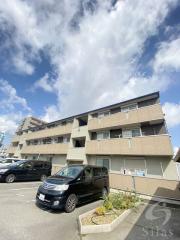 南海本線石津川駅まで徒歩11分