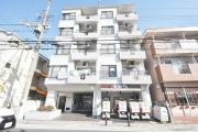 ラーク市川