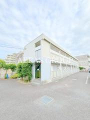 レオパレスラ・プランタン