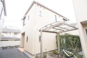 クレストヒルズ山下B
