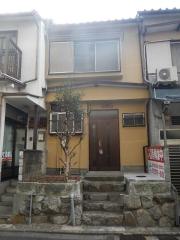 壬生新明町貸家