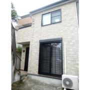 京急本線弘明寺駅まで徒歩17分