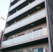 日暮里・舎人ライナー赤土小学校前駅まで徒歩9分