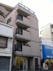 PIKI HOUSE