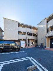 つくばエクスプレス八潮駅までバス約13分 徒歩5分