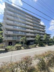 大阪モノレール本線千里中央駅まで徒歩15分