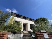 三木市志染町青山6丁目貸家