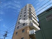 W HOUSE