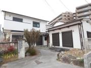 近鉄難波・奈良線富雄駅まで徒歩6分