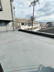 山本高安町2丁目貸家