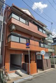 地下鉄長堀鶴見緑地線今福鶴見駅まで徒歩15分