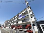 ＪＲ東海道本線平塚駅までバス約17分 徒歩3分