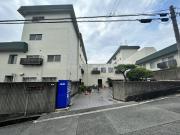 地下鉄御堂筋線江坂駅まで徒歩16分