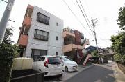 鹿児島市電唐湊線中郡駅まで徒歩3分