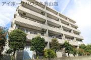 京王線千歳烏山駅まで徒歩15分