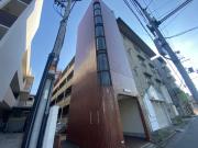 ＪＲ山陽本線明石駅までバス約8分 徒歩5分