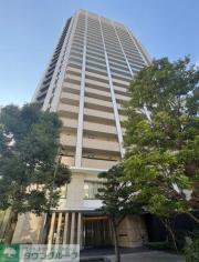 BRILLIA THE TOWER TOKYO YAESU