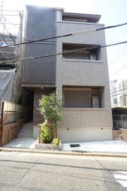 イーストハウス