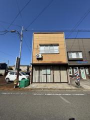 巻駅まで徒歩8分の戸建