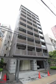 地下鉄御堂筋線梅田駅まで徒歩10分