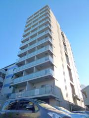 Station Tower URAYASU