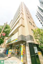 東京メトロ丸ノ内線四谷三丁目駅まで徒歩7分