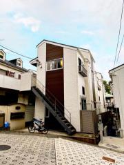 小田急小田原線百合ヶ丘駅まで徒歩7分