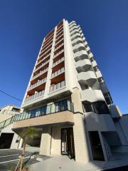 MODERN PALAZZO 箱崎駅前