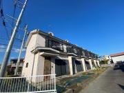 ＪＲ東海道本線平塚駅までバス約25分 徒歩3分