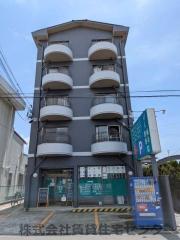 プルミエールメゾン日前宮