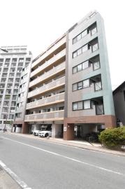 地下鉄七隈線六本松駅まで徒歩4分
