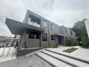 Hilltop East