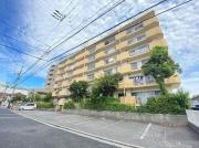 広島電鉄宮島線佐伯区役所前駅まで徒歩14分