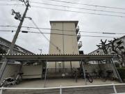 阪急京都線総持寺駅まで徒歩28分