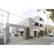 東急東横線都立大学駅まで徒歩20分