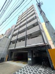 地下鉄七隈線渡辺通駅まで徒歩4分