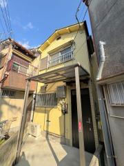 近鉄難波・奈良線河内小阪駅まで徒歩7分