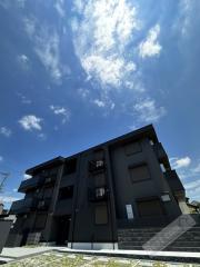 南海本線羽衣駅まで徒歩8分