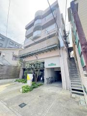 ＪＲ指宿枕崎線郡元駅まで徒歩18分