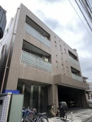 フラット恵潤
