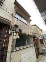 谷町六丁目貸家