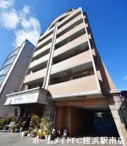 アクシス原