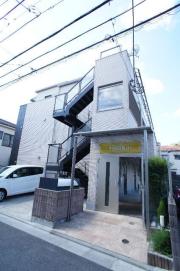西武新宿線新井薬師前駅まで徒歩4分