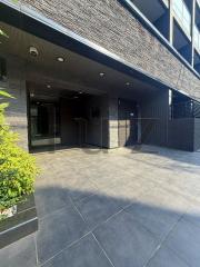 レア横濱西口壱番館