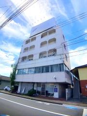 港町ビル