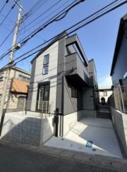 小田急小田原線百合ヶ丘駅まで徒歩8分