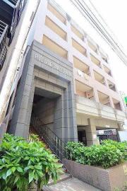 地下鉄七隈線渡辺通駅まで徒歩9分