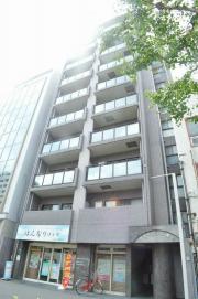 地下鉄東西線二条城前駅まで徒歩4分